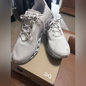 On Running Cloudmonster Lightweight Sneakers - white/glacier size 9.5 NIB